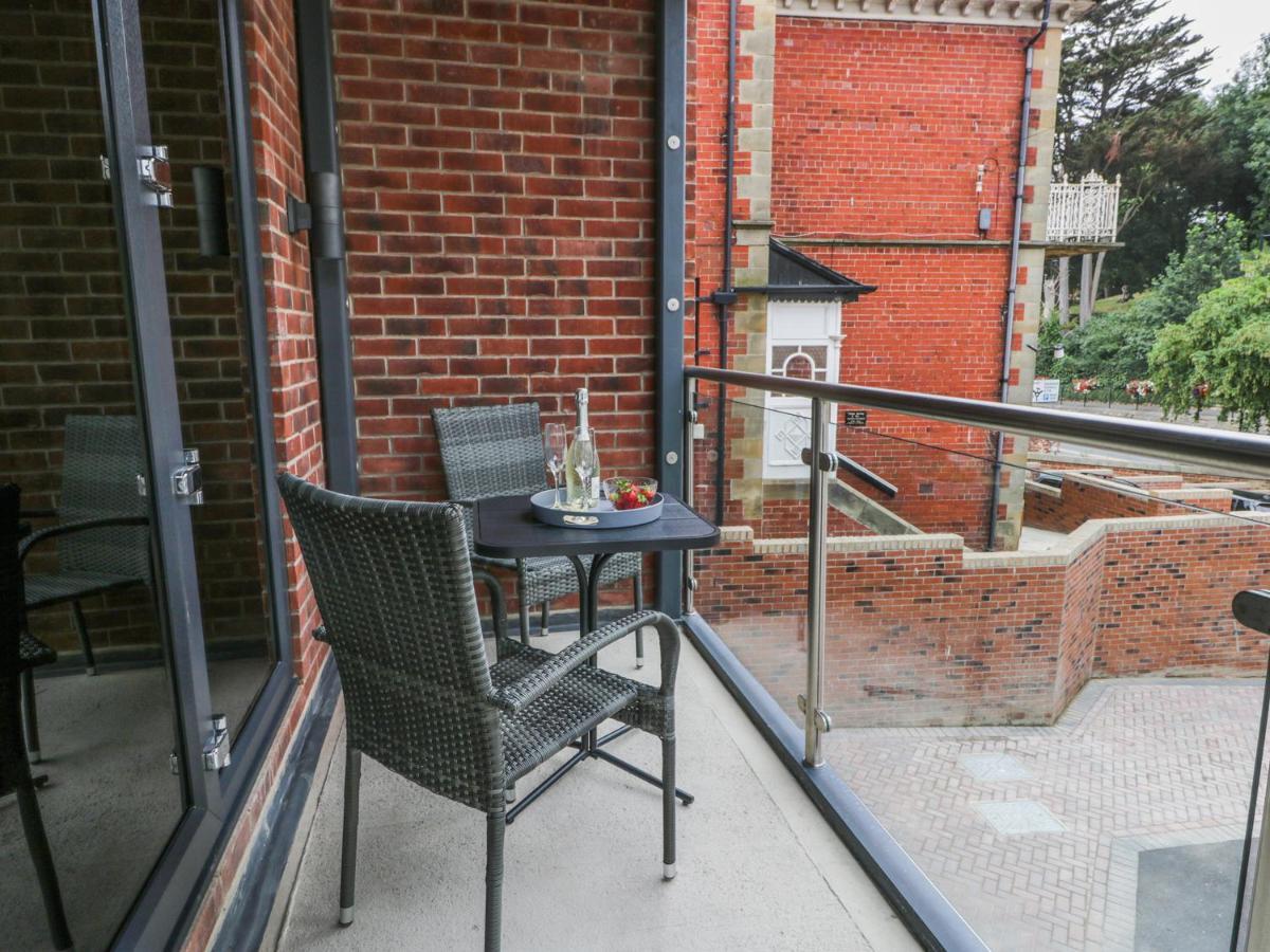 The Office Gardens, Apartment 1 Whitby Exterior photo